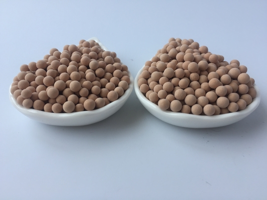 chất lượng  13X Molecular Sieve Desiccant PH Value 6-8 Particle Size 3.0mm -5.0mm nhà máy