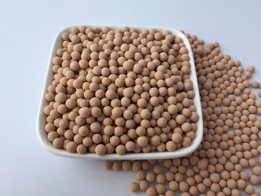chất lượng  White 4A Molecular Sieve Desiccant With Particle Density Range Of 1.2 - 1.3g/Ml Drying nhà máy