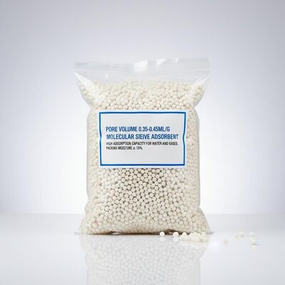 Chất hấp thụ lọc phân tử với khối lượng lỗ 0.35-0.45ml/g và hấp thụ nước ≥ 21.0% cho độ ổn định nhiệt cao Cho đến 400 °C